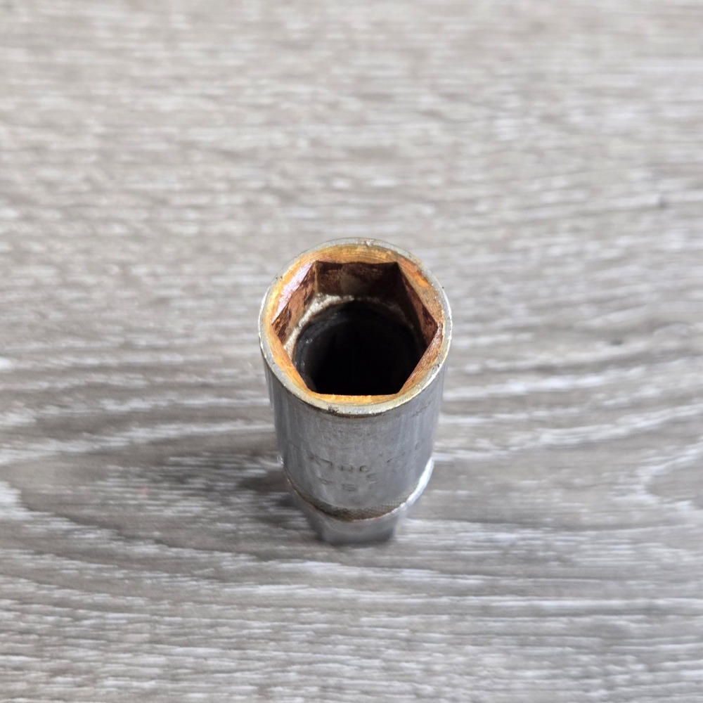 Husky CBD-620S Spark Plug Socket 5/8 Inch Silver 3/8 Drive USA Vintage